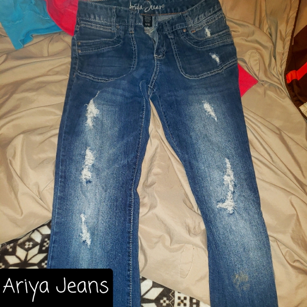 Ariya Jeans